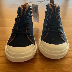 Brand new Old Navy boots